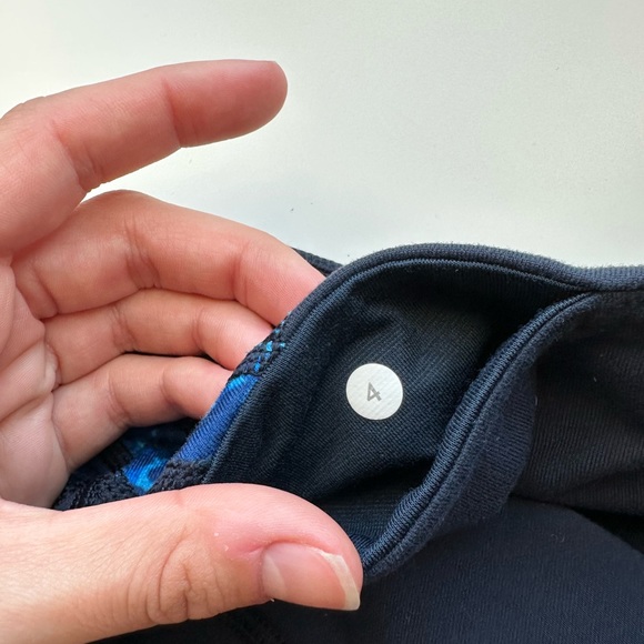 COPY - Lululemon WunderUnder Leggings Crop Tight Navy🌟 - Picture 9 of 11